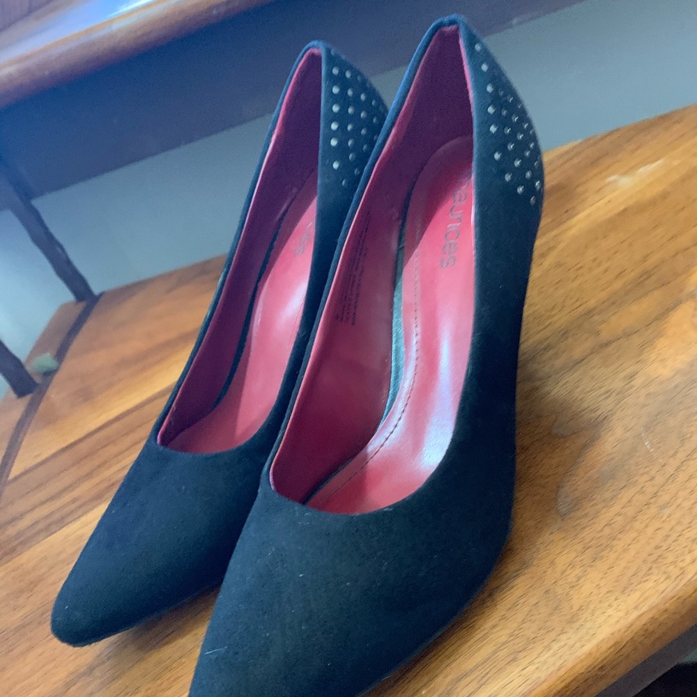 Shoes‼️ - Picture 3 of 5